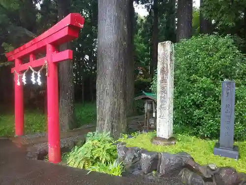 須山浅間神社のその他建物