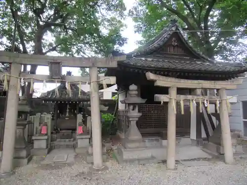 生根神社の末社