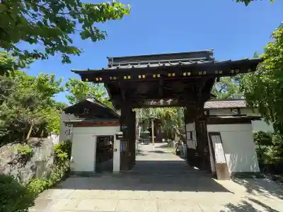 西光寺の{uncategorized: "未分類", other: "その他", undefined: "問題あり", building: "その他建物", grave: "お墓", sacred_gate: "鳥居", guardian: "狛犬", statue: "像", buddha: "仏像", history: "歴史", nature: "自然", garden: "庭園", animal: "動物", pagoda: "塔", temizu: "手水舎", mountain_gate: "山門・神門", sanctuary: "本殿・本堂", subordinate: "末社・摂社", art: "芸術", scenery: "景色", jizo: "地蔵", ema: "絵馬", goshuin: "御朱印", omikuji: "おみくじ", items: "授与品その他", amulet: "お守り", goshuincho: "御朱印帳", eats: "食事", festival: "お祭り", votive_dance: "神楽", shichigosan: "七五三参", wedding: "結婚式", experience: "体験その他", initially: "初詣", around: "周辺", anti_infection: "感染症対策"}