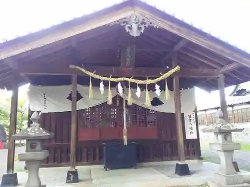 松本神社の本殿