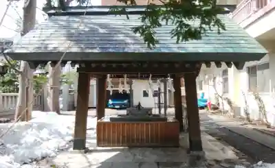 三吉神社の手水舎