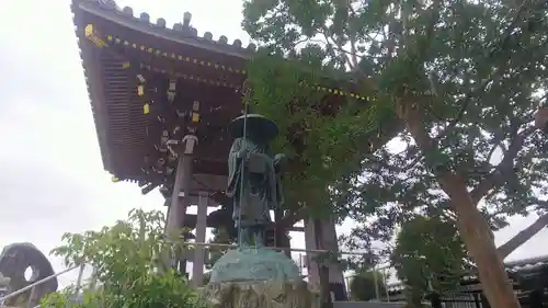 林光寺の像