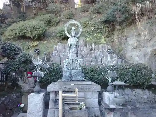 海向山岩松寺金蔵院の仏像