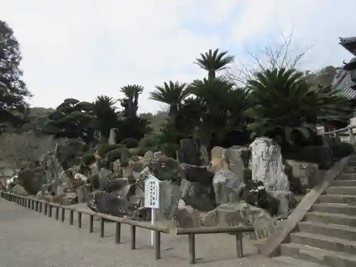 粉河寺の庭園