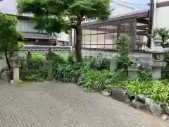 太田稲荷神社の庭園