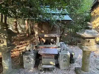 小野神社の{uncategorized: "未分類", other: "その他", undefined: "問題あり", building: "その他建物", grave: "お墓", sacred_gate: "鳥居", guardian: "狛犬", statue: "像", buddha: "仏像", history: "歴史", nature: "自然", garden: "庭園", animal: "動物", pagoda: "塔", temizu: "手水舎", mountain_gate: "山門・神門", sanctuary: "本殿・本堂", subordinate: "末社・摂社", art: "芸術", scenery: "景色", jizo: "地蔵", ema: "絵馬", goshuin: "御朱印", omikuji: "おみくじ", items: "授与品その他", amulet: "お守り", goshuincho: "御朱印帳", eats: "食事", festival: "お祭り", votive_dance: "神楽", shichigosan: "七五三参", wedding: "結婚式", experience: "体験その他", initially: "初詣", around: "周辺", anti_infection: "感染症対策"}