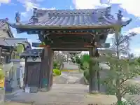 本住寺の山門・神門