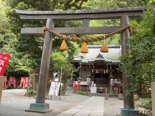 八雲神社（鎌倉・大町）の鳥居