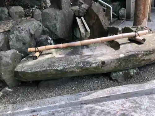 家島神社の手水舎
