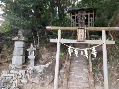 筑波山神社の末社