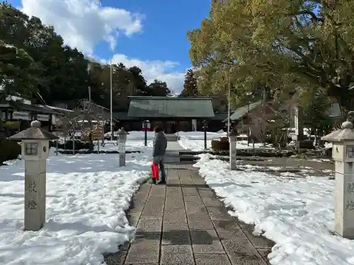滋賀県護国神社の{uncategorized: "未分類", other: "その他", undefined: "問題あり", building: "その他建物", grave: "お墓", sacred_gate: "鳥居", guardian: "狛犬", statue: "像", buddha: "仏像", history: "歴史", nature: "自然", garden: "庭園", animal: "動物", pagoda: "塔", temizu: "手水舎", mountain_gate: "山門・神門", sanctuary: "本殿・本堂", subordinate: "末社・摂社", art: "芸術", scenery: "景色", jizo: "地蔵", ema: "絵馬", goshuin: "御朱印", omikuji: "おみくじ", items: "授与品その他", amulet: "お守り", goshuincho: "御朱印帳", eats: "食事", festival: "お祭り", votive_dance: "神楽", shichigosan: "七五三参", wedding: "結婚式", experience: "体験その他", initially: "初詣", around: "周辺", anti_infection: "感染症対策"}