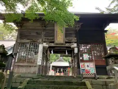 熊野皇大神社の山門・神門