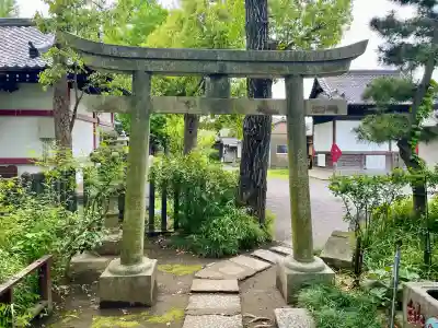 船方神社の{uncategorized: "未分類", other: "その他", undefined: "問題あり", building: "その他建物", grave: "お墓", sacred_gate: "鳥居", guardian: "狛犬", statue: "像", buddha: "仏像", history: "歴史", nature: "自然", garden: "庭園", animal: "動物", pagoda: "塔", temizu: "手水舎", mountain_gate: "山門・神門", sanctuary: "本殿・本堂", subordinate: "末社・摂社", art: "芸術", scenery: "景色", jizo: "地蔵", ema: "絵馬", goshuin: "御朱印", omikuji: "おみくじ", items: "授与品その他", amulet: "お守り", goshuincho: "御朱印帳", eats: "食事", festival: "お祭り", votive_dance: "神楽", shichigosan: "七五三参", wedding: "結婚式", experience: "体験その他", initially: "初詣", around: "周辺", anti_infection: "感染症対策"}