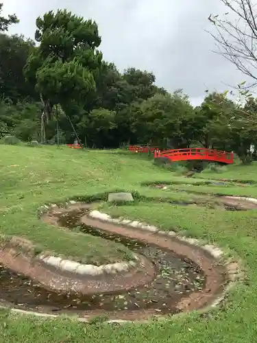 代継宮の庭園