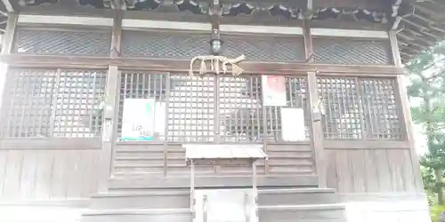 尾津神社の本殿・本堂