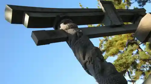 諏訪神社の鳥居