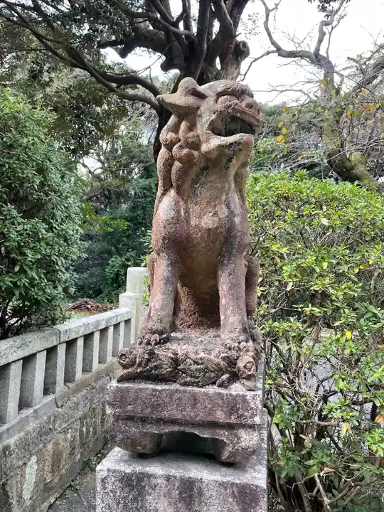 埴生神社の狛犬