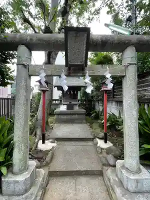 御嶽神社の鳥居