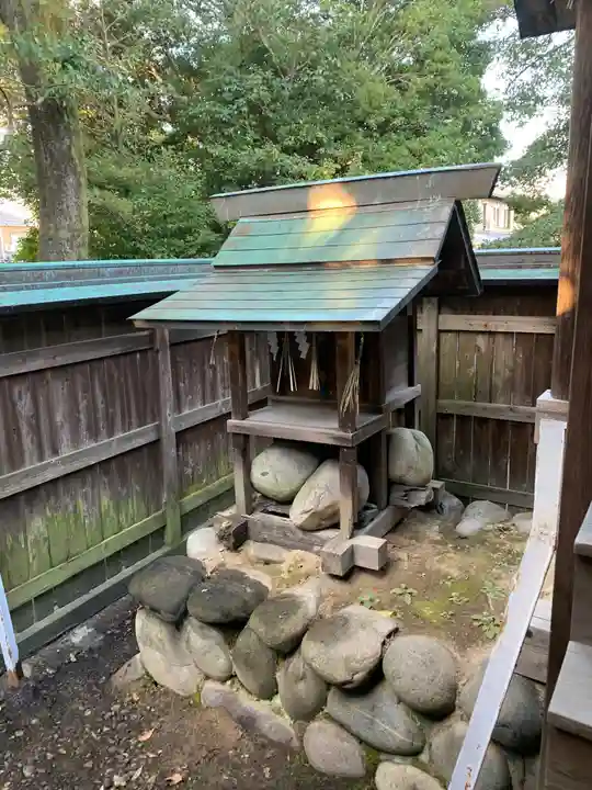 伊久波神社(下三宅)の末社・摂社