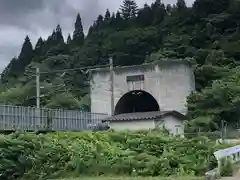 トンネル神社の周辺