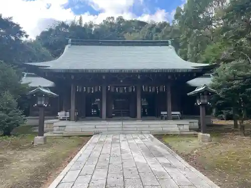 廣瀬神社の{uncategorized: "未分類", other: "その他", undefined: "問題あり", building: "その他建物", grave: "お墓", sacred_gate: "鳥居", guardian: "狛犬", statue: "像", buddha: "仏像", history: "歴史", nature: "自然", garden: "庭園", animal: "動物", pagoda: "塔", temizu: "手水舎", mountain_gate: "山門・神門", sanctuary: "本殿・本堂", subordinate: "末社・摂社", art: "芸術", scenery: "景色", jizo: "地蔵", ema: "絵馬", goshuin: "御朱印", omikuji: "おみくじ", items: "授与品その他", amulet: "お守り", goshuincho: "御朱印帳", eats: "食事", festival: "お祭り", votive_dance: "神楽", shichigosan: "七五三参", wedding: "結婚式", experience: "体験その他", initially: "初詣", around: "周辺", anti_infection: "感染症対策"}