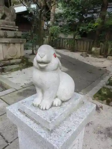 岡崎神社の狛犬