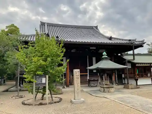 道明寺の本殿