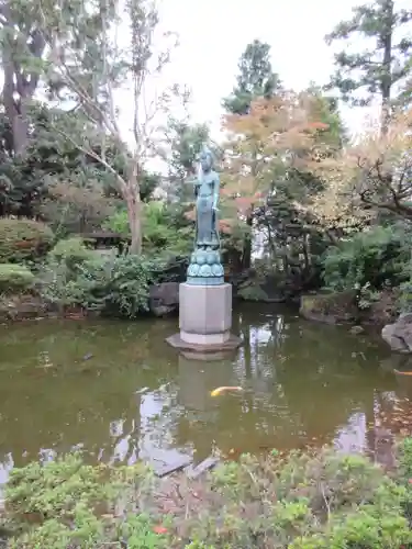 観音寺（世田谷山観音寺）の像