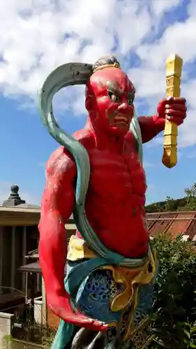 最福寺別院江の島大師の像