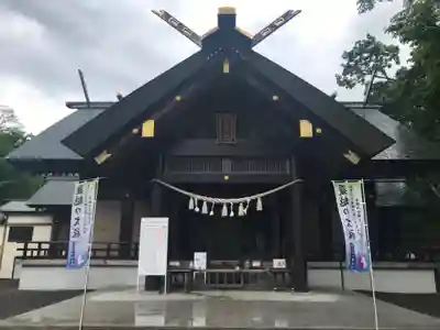 千歳神社の本殿・本堂