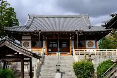 達磨寺の本殿・本堂