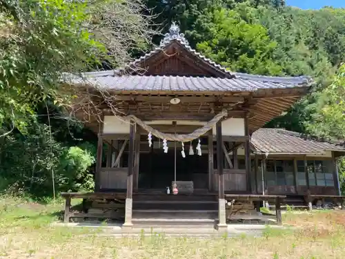 天神社（鵜川）の本殿・本堂