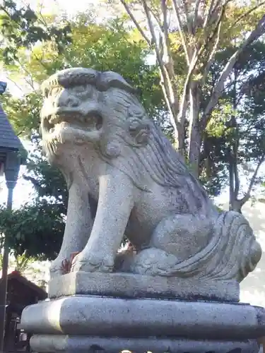 諏訪八幡神社の狛犬