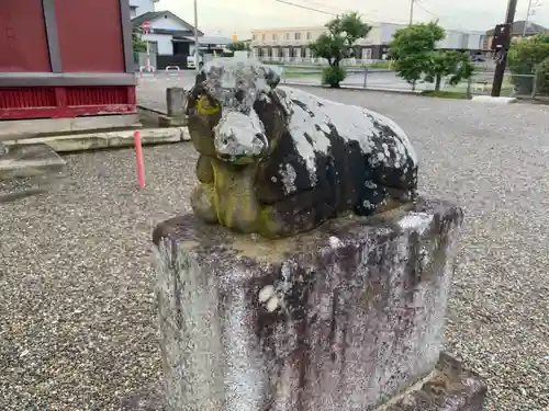 古市場天神社の像