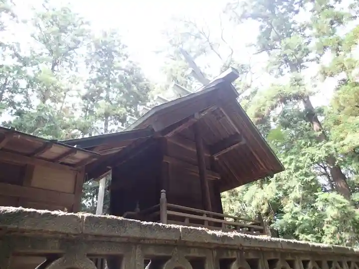 茂侶神社(三輪茂侶神社)の本殿・本堂