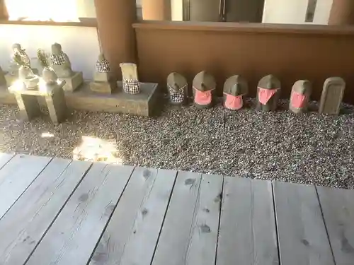 味鏡山 護國院の地蔵