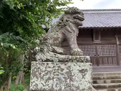 高皇産靈神社の狛犬