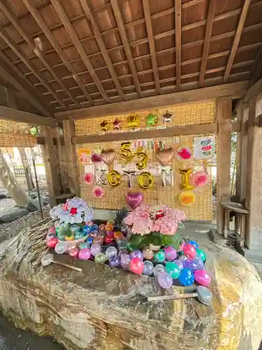琴似神社の{uncategorized: "未分類", other: "その他", undefined: "問題あり", building: "その他建物", grave: "お墓", sacred_gate: "鳥居", guardian: "狛犬", statue: "像", buddha: "仏像", history: "歴史", nature: "自然", garden: "庭園", animal: "動物", pagoda: "塔", temizu: "手水舎", mountain_gate: "山門・神門", sanctuary: "本殿・本堂", subordinate: "末社・摂社", art: "芸術", scenery: "景色", jizo: "地蔵", ema: "絵馬", goshuin: "御朱印", omikuji: "おみくじ", items: "授与品その他", amulet: "お守り", goshuincho: "御朱印帳", eats: "食事", festival: "お祭り", votive_dance: "神楽", shichigosan: "七五三参", wedding: "結婚式", experience: "体験その他", initially: "初詣", around: "周辺", anti_infection: "感染症対策"}