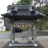 湖山神社の手水舎