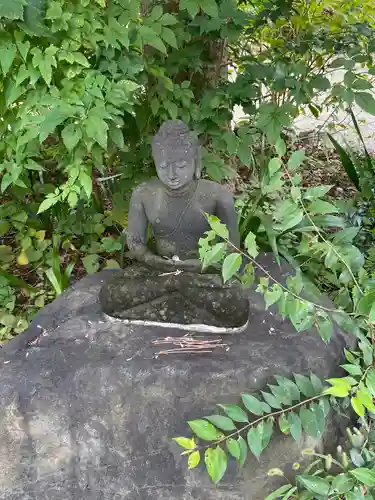 瀧泉寺（目黒不動尊）の手水舎