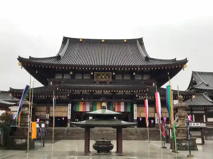 川崎大師(平間寺)の本殿・本堂