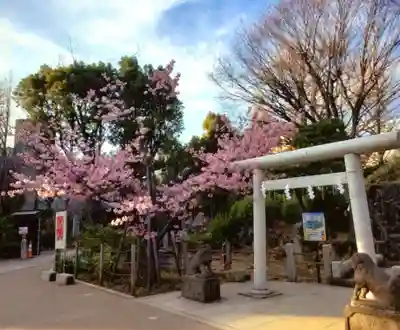 鳩森八幡神社の末社・摂社