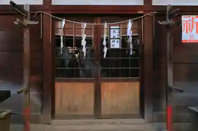 新橋鹽竃神社の本殿・本堂