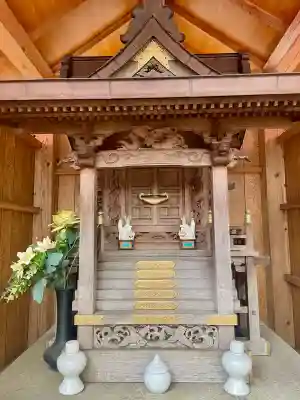 豊川稲荷分霊社の{uncategorized: "未分類", other: "その他", undefined: "問題あり", building: "その他建物", grave: "お墓", sacred_gate: "鳥居", guardian: "狛犬", statue: "像", buddha: "仏像", history: "歴史", nature: "自然", garden: "庭園", animal: "動物", pagoda: "塔", temizu: "手水舎", mountain_gate: "山門・神門", sanctuary: "本殿・本堂", subordinate: "末社・摂社", art: "芸術", scenery: "景色", jizo: "地蔵", ema: "絵馬", goshuin: "御朱印", omikuji: "おみくじ", items: "授与品その他", amulet: "お守り", goshuincho: "御朱印帳", eats: "食事", festival: "お祭り", votive_dance: "神楽", shichigosan: "七五三参", wedding: "結婚式", experience: "体験その他", initially: "初詣", around: "周辺", anti_infection: "感染症対策"}