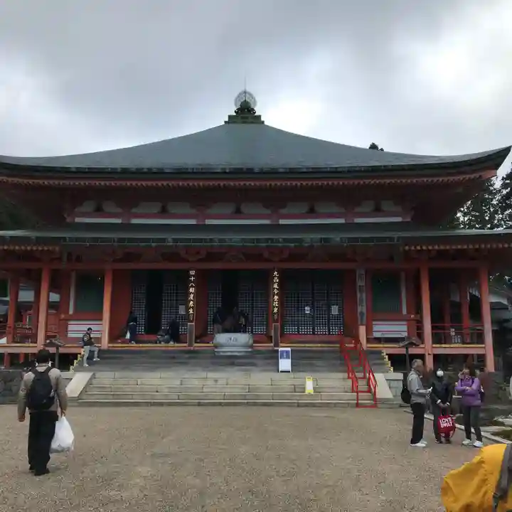比叡山延暦寺の本殿・本堂