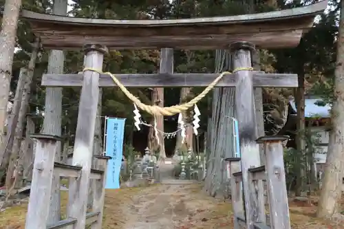 夏井諏訪神社の鳥居