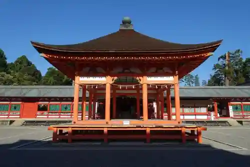 美濃國一宮　南宮大社の本殿・本堂