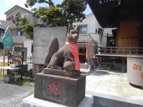 三輪里稲荷神社の狛犬