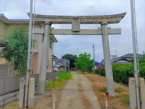 熱田社（上三宅）の鳥居