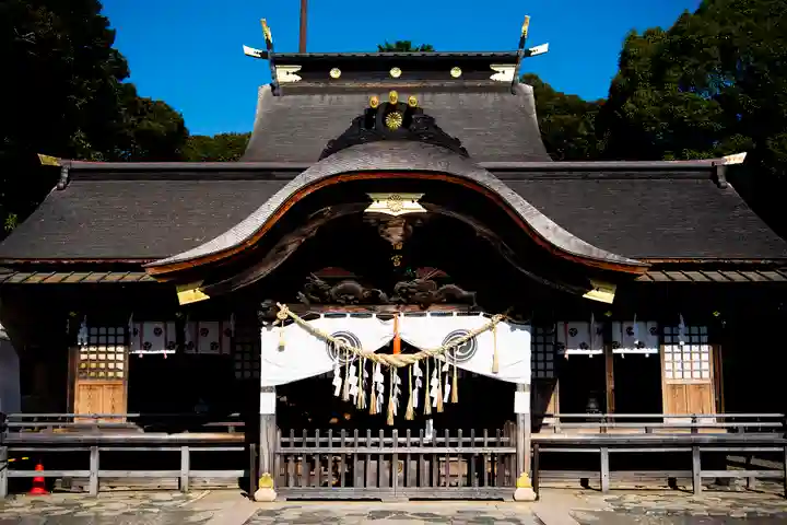 飯野八幡宮の本殿・本堂
